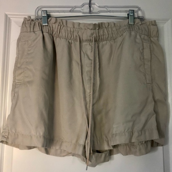 EUC LOFT Khaki Linen High wasted Shorts (XL) 🩳 - Picture 2 of 4